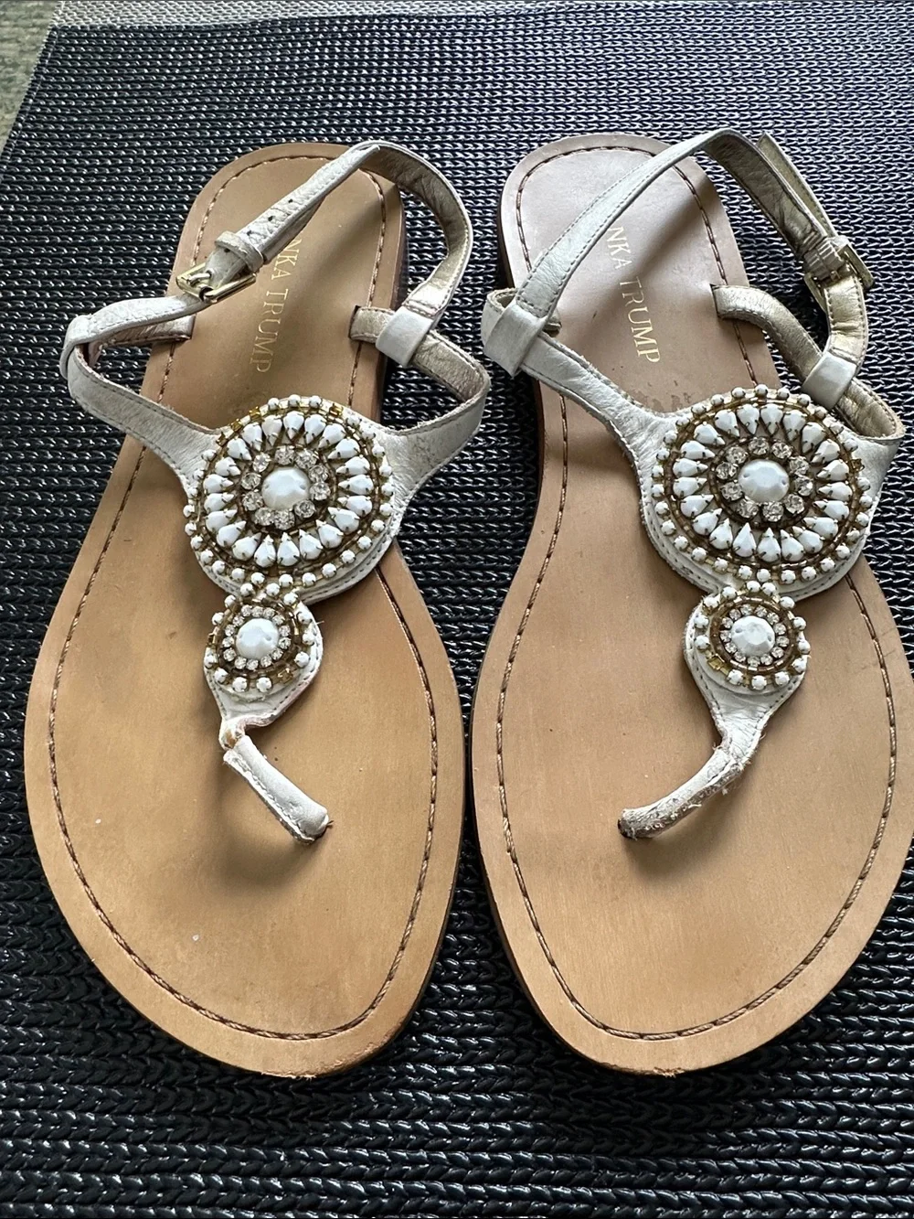 Ivanka Trump White Beaded leather Sandals
